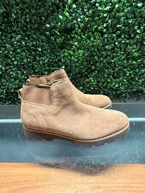 Vionic Tan Suede Chelsea Ankle Boots